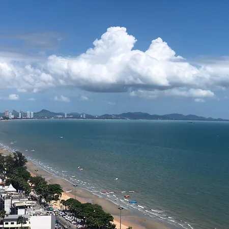 Viewtalay Beachfront By Nd Pattaya Exterior photo