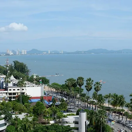 Viewtalay Beachfront By Nd Pattaya Exterior photo