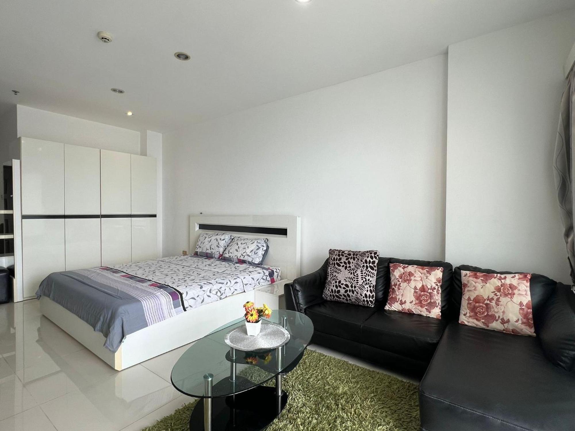 Viewtalay Beachfront By Nd อพาร์ทเม้น Pattaya